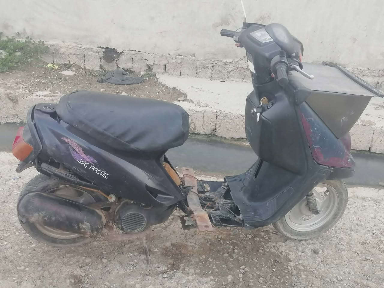 ماطور بزون ياماها للبيع ماطور نضيف محرك نضيف شاصي نضيف صطابات شغالات السعر 200 وبي مجال الاتصالات ***********
/***********
