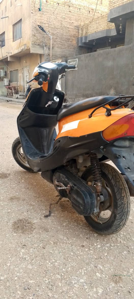 السلام عليكم دراجه للبيع ياماها  60 تسعه زروف مكان السماوه القشله سعر 350 بيها مجال*********** يوجد واتساب

