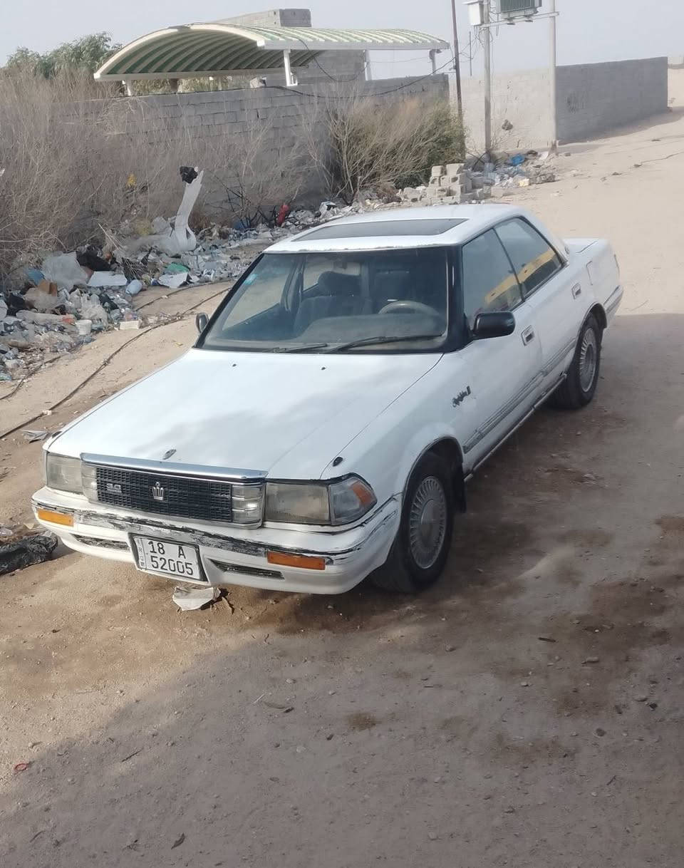 السلام عليكم هارتوب موديل 90 رقم انكليزي لنهايه 29 و هزه جديده  شرط تحويل سياره حيل حلوه من الدعاميه للدعاميه طخم تاير بالباكيت صدر امامي خلفي جديد داخلها حيلل حلو كهربائياتها كلها شغاله شاشه باور جديد سياره ناعمه كلشو مكفوله من الكص والنقل الجثه والعيب الشرعي مكينه وكير ففيتي بالباكيت ترايك وين ميعجبك امشي 160 
 للشراي يتصل ع *********** 
‏‪***********‬‏
