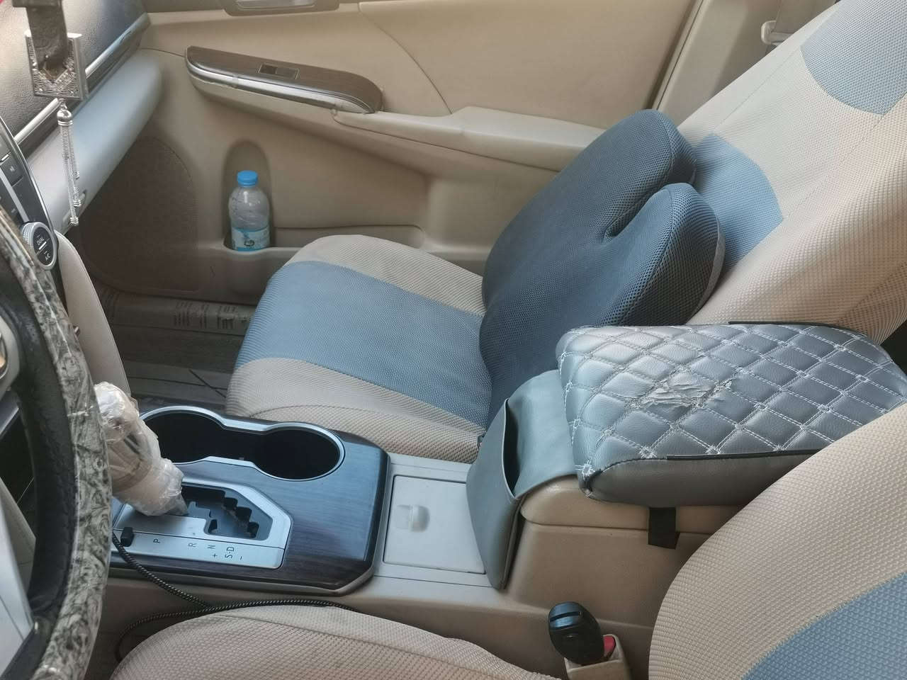 للبيع – كامري خليجي 2014
💰 السعر: 160  قابل للتفاوض
🔹 المواصفات:
لون: أبيض صدفي
بصمتين (تشغيل بصمة)
شاشة لمس
كاميرا خلفية
حساسات أمامية وخلفية
إشارات بالمرايا
ويل كب
4 دسك
محرك 2500 – أربع سلندر المرغوب 
داخلية صاج + كشنات جلد كهرباء
تخم تاير وكالة
أعلى مواصفات بالخليجي
🎧معلومات السيارة:
السيارة باسمي
رقمها: سليمانية
بيها صونار في بغداد (حيدر الوندلاوي)
وصونار أيضاً في السليمانية ماخذلها
السيارة جاهزة من كلشي
📍 العنوان:
قضاء بلد – حي الشهداء
📞 للاستفسار:
***********
