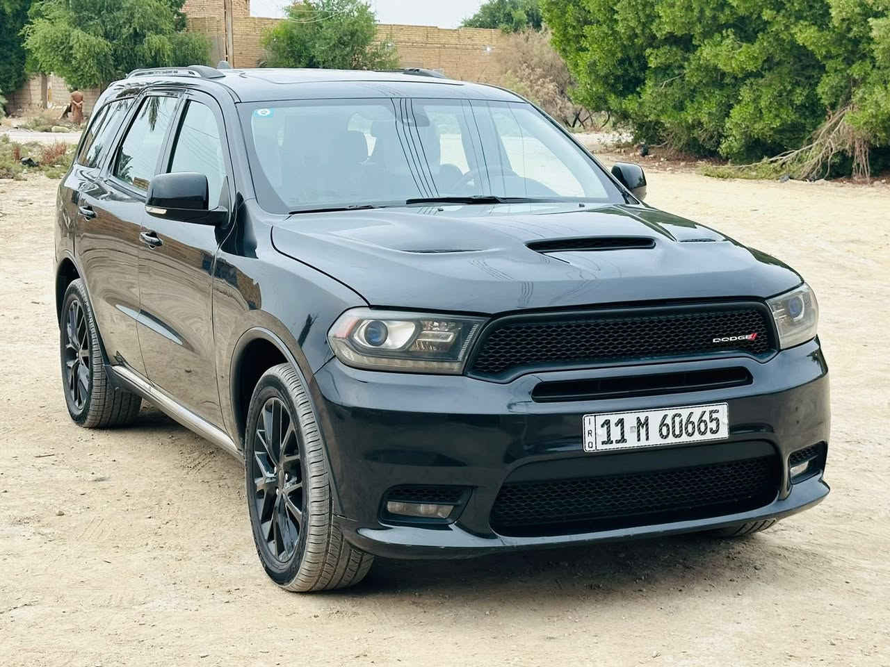 السلام عليكم 
للبيع دورنگو 2015 فول مواصفات لمتد فتحه باب كهرباء اشاير بلمري مري قلاب حساس وكاميرا دواره كشنات كهرباء وخزن ميموري وضعيتين حادثها جاملغ وبنيد بدون دواخل وبيها صبغات بسيطه وسونارها موجود سنويتها ل29 بسمي تحويل ثاني يوم 
استفسار   ***********
