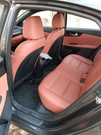 K3 للبيع موديل 2023 كوري من امه وابو مكاني بغداد السعر 180 ورقه وبيه م...