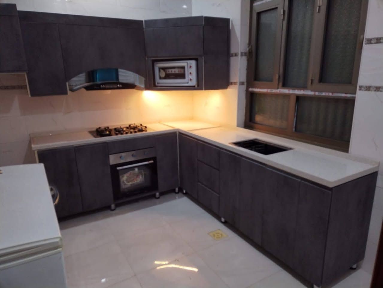 🤩💚💛❤️  يتوفر اقساط  💙🩵💚
^/كاونترات 🤗ناخذ الكاونتر القديم ونشتغلكم جديد/
ميز نضد/ كزامات/  كنتور 😀/ميز طعام 
☟تٌَحَـتْ☟ شعااااااارر
أناقة المرأة بمطبخها 
يلا نبدأ التغيير 
مطبخج ويانا غير 😃 شغل معملنه البكبك الاخضر  راح تتميزين بيه عصري والوانه راقية 
شرط شغل درجه اولى
التوصيل  مجاني 
#المصداقيه هدفنا �🤝
احجز الان 🌸🌸
نسعى دوما الى الافضل 😎🔥💯
 الان🔸️🔹️
- دقه في التصميم 
- الوان مختلفه⬜️🟦🟦🟫 تناسب جميع الاذواق🏘 
📝 سارعوا بالحجز ♥ ***********البكبك الاخضر 💚💙💙
🤩🤗💐💐
