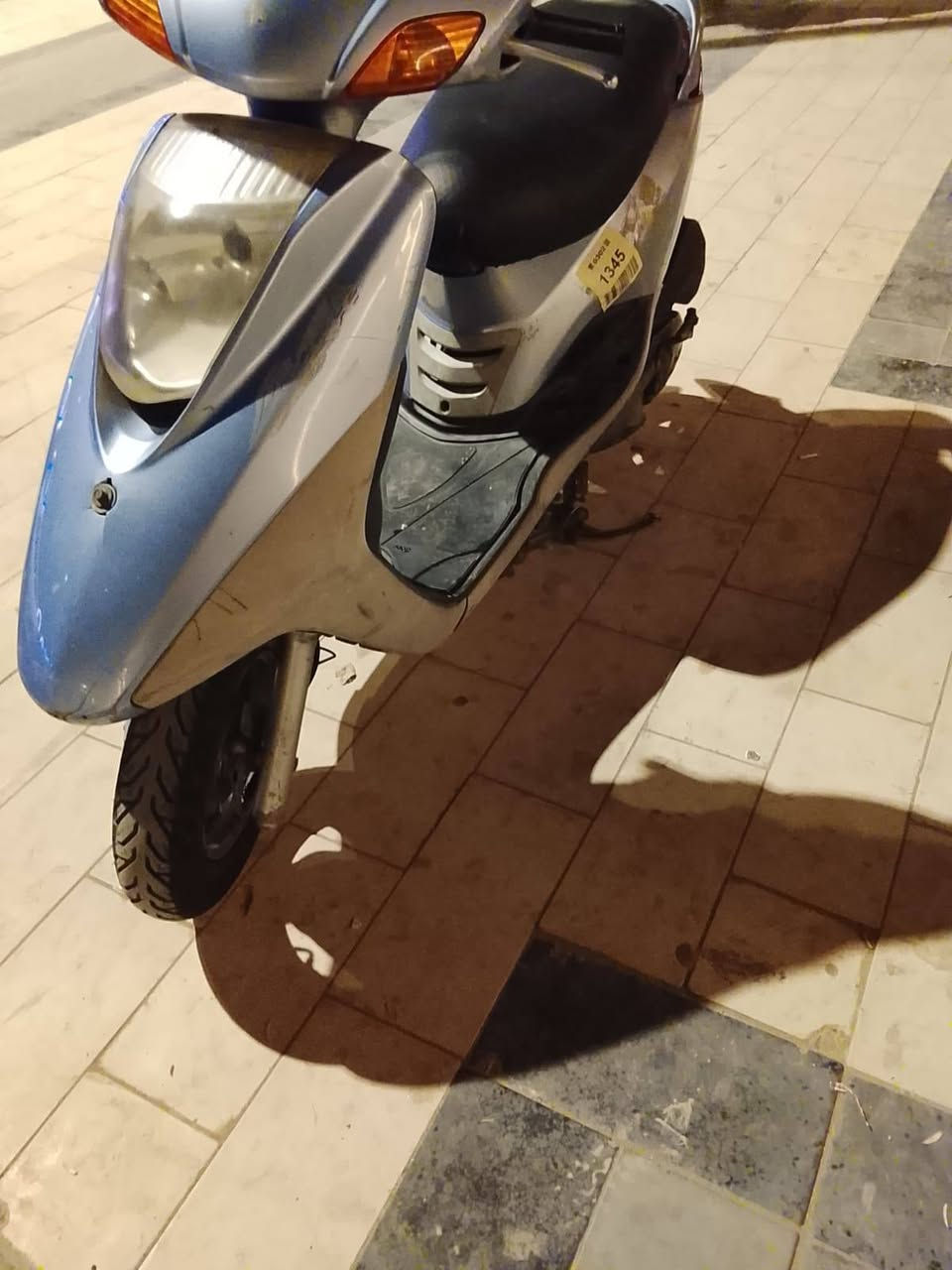 سلام عليكم حبايب دراجه بريز مكفوله العنوان شارع حيفا دراجه خير من الله سلف هندر  كفرات بلادي ***********
