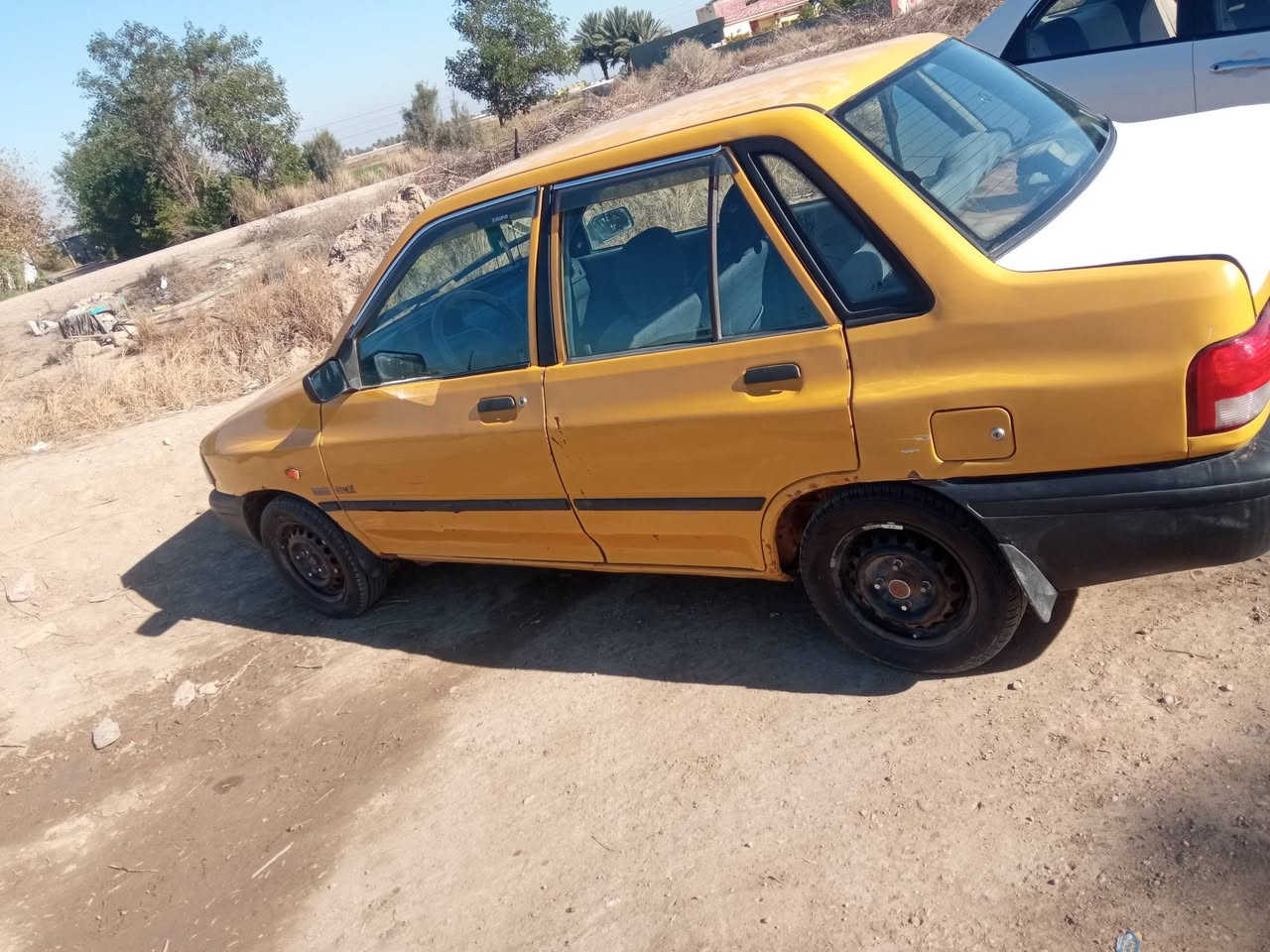 سلام عليكم اللبيع سايبه 2011 نضيفه تغم تاير محرك جديده صار اسبوع من شاده صدر جديد تحويل ثاني يوم  24 وبيه مجال قليل بابل محاويل ناحيه الامام قرب خط السريع الاستفسار ***********
