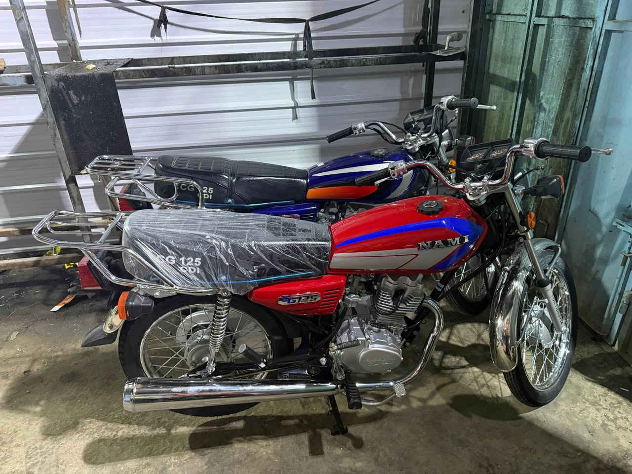 يالله سلام عليكم شباب توفرت وجبه دراجات مستعمل قليل كله نضيف ومكفول وشرط نضافه منغولي ام سله واربعه كير مديل 2026 وبوليس وماكس عدله دراجات كله نضاف ومكفولات وصل معرض واسعارنا مناسبه مكان كربلاء كنطره السلام عامود رقم 80 معرض الموسوي اتصال *********** و ***********
