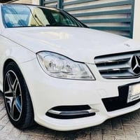 صدر حدادية جديد والمكينة والكير والتبريد كفالة مرسيدس C300 2012 بانورا...
