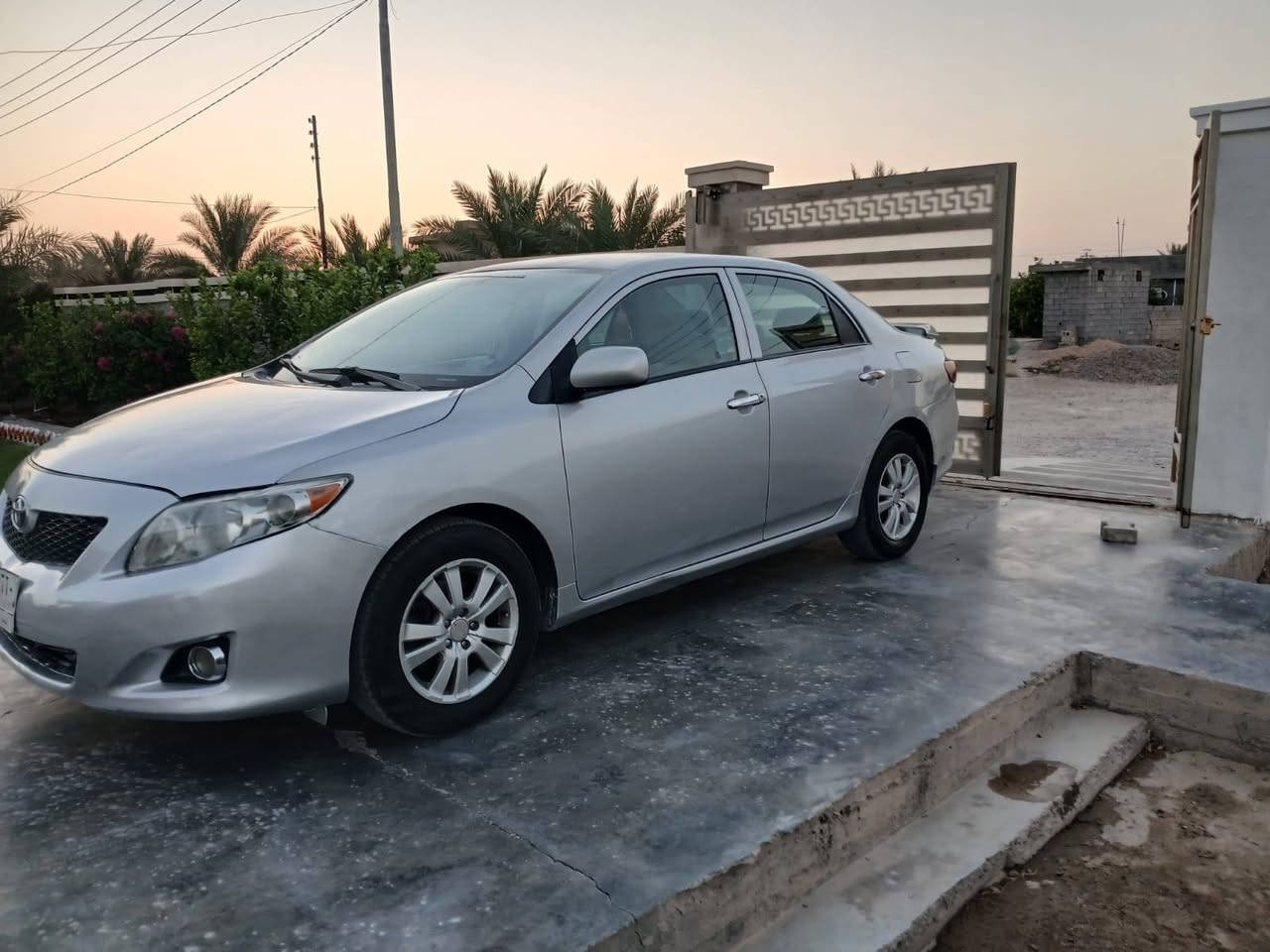 للبيع كورلا موديل 2009 رقم انبار امريكي  اكلين بدون ضرر صبغ بنيد لان جارد محرك 1800 ما مفتوح مال كصه تخم تاير صدر جديد تبريد ثلج السعر المطلوب 105 بيه مجال شراي يتصل *********** المكان الكرمه الشهابي
