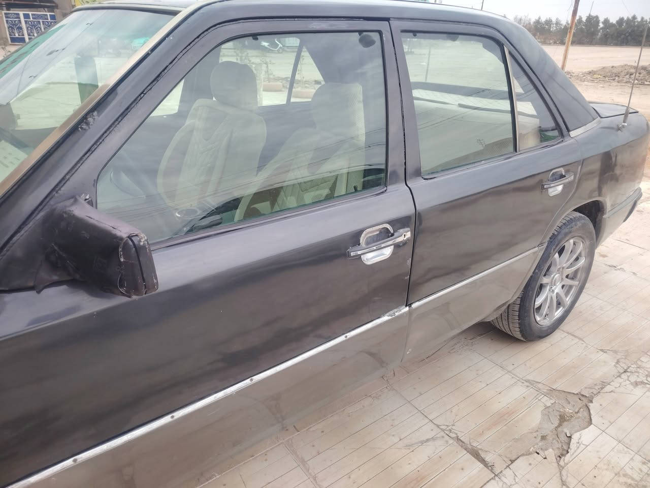 مارسيدس دب 91 رقم انبار الماني كير ومحرك vvt جدد غرفه نضيفه تراي وين متريد السعر45$ وبيها مجال للشراي مكاني بابل الحصوة ***********
