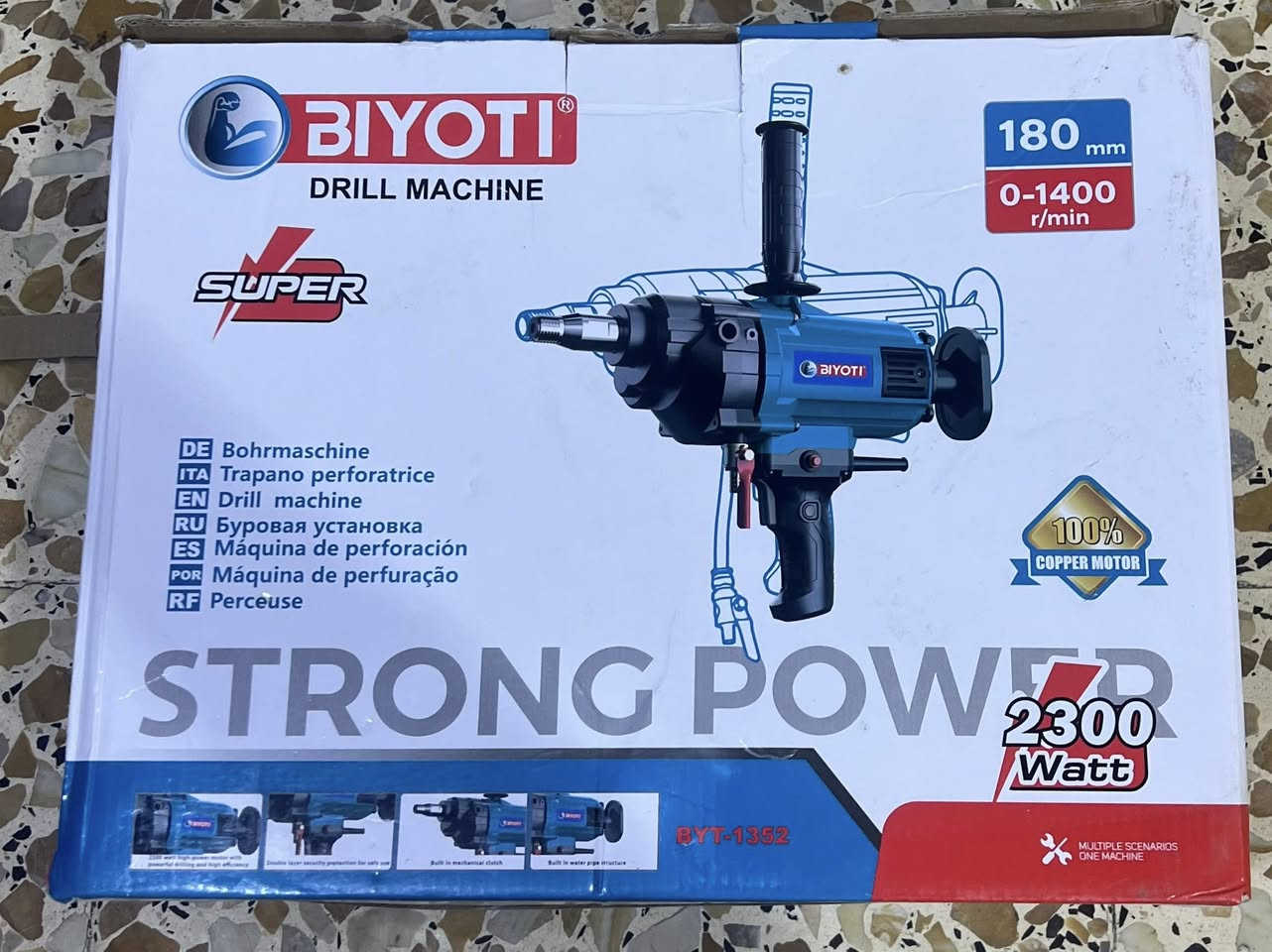 دريلات للبيع مستعملات شي قليل دريل ريشان كسار و كور /دريل بيوتي كور فقط جميع انواع الحياطين 
السعر خاص
***********
العنوان بغداد
