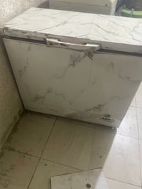 مجمدة حجم وسط مداخلة تصليح ابد مكانها حي أور السعر 125  07783271335