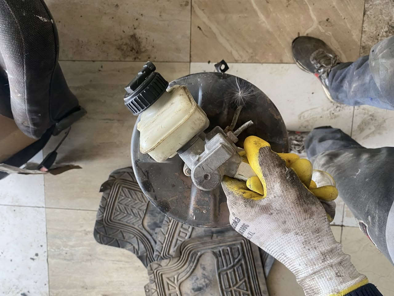 غراض اوبل فكترا  فقط هذة القطع موجودة 
مكاني بابل 
***********
