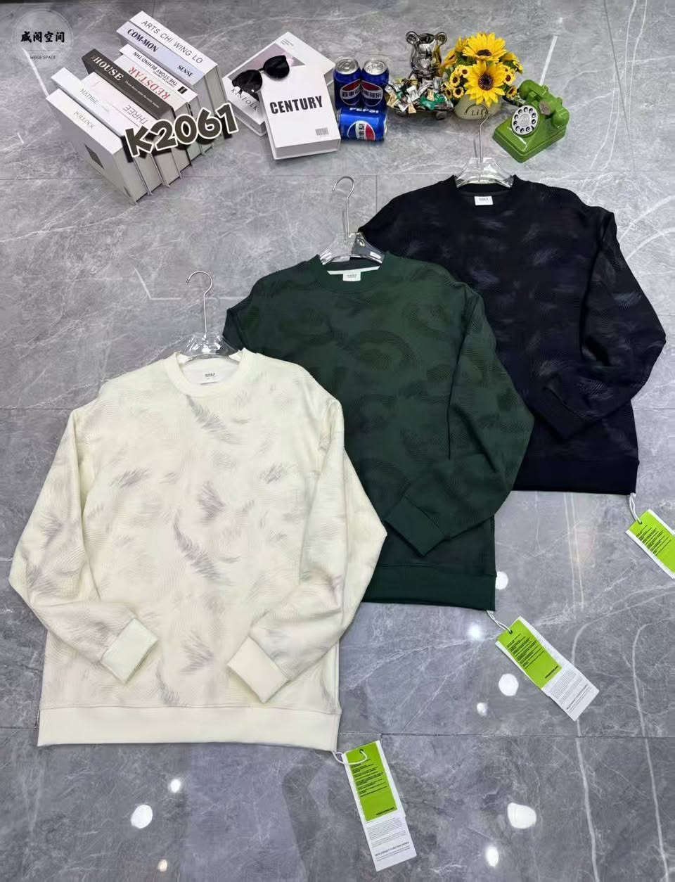 جديد ازياء نبر ون للالبسه الرجاليه العنوان بابل المسيب السوق الكبير مقابيل شارع كاظم عويص سعر القطعه.  5.  اول محل عل اليمين


**إذا كنت صاحب هذا الإعلان وتريد حذفه لأي سبب، رجاءا أرسل رسالة إلى الدعم الفني**