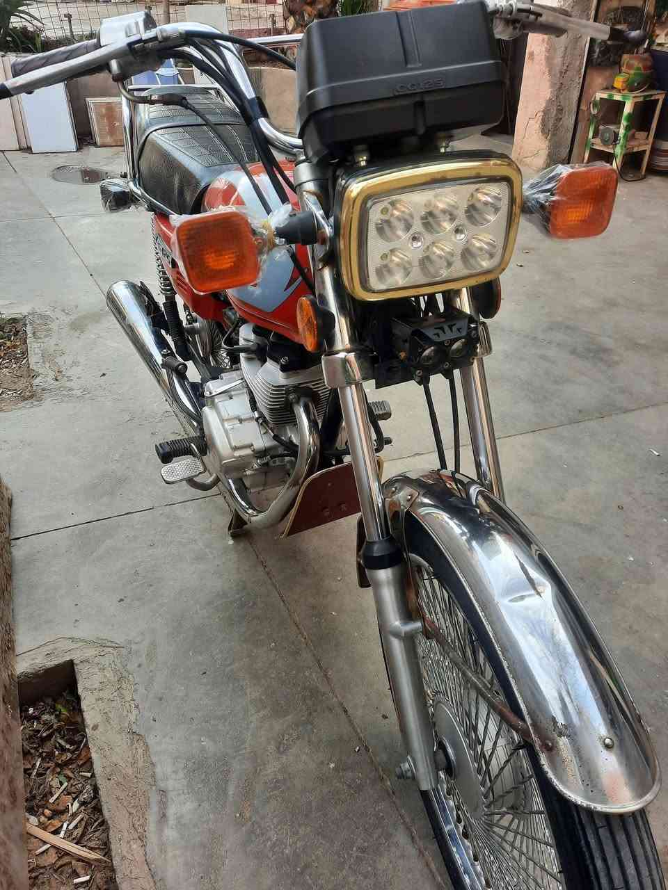 سلام عليكم دراجة نامي برو محسن ٤ كير مع الأوراق للبيع موديل ٢٠٢٠ العنوان خانقين السعر ٥٢٥ بي مجال شي بسيط الشراي يتصل المو شراي ليتصل ***********
