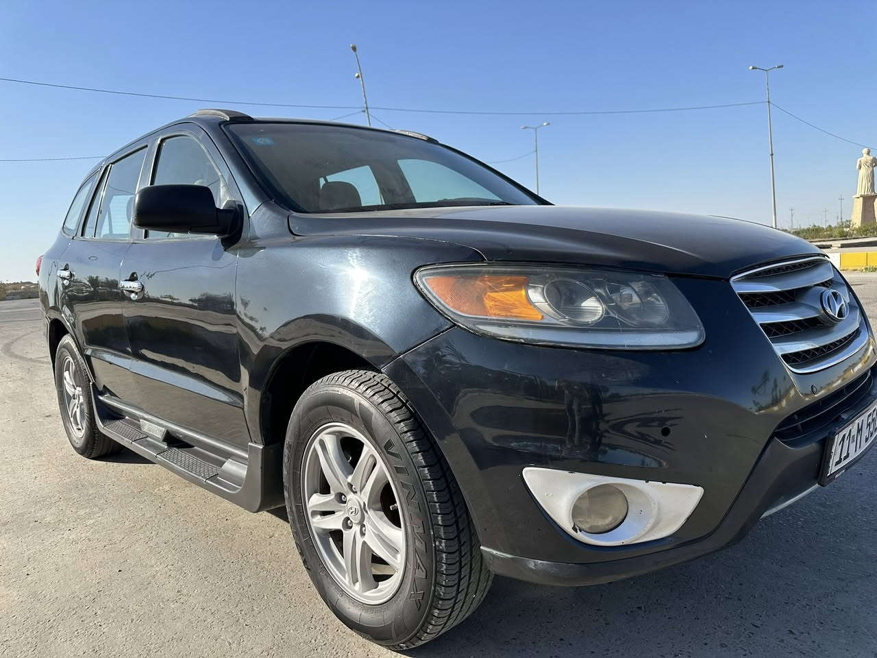 السلام عليكم سنتافي ٢٠١٢ امريكي
رقم بغداد انكليزي بسمي 
تخم تاير 
باتري جديد 
تبريد ويا السويج 
داخل بيجي 
تبريد قطعتين 
السياره جديده بمعنى الكلمه 
مكينه ٢٤٠٠ 
لون حبري 
حداديه جديده شرط الفحص 
السياره بيها صبغ ربعين الباب 
وحادث امريكا بنيد وجاملغ 
سنويه جديده 
هزه جديد 
عنوني بابل الحله 
رقمي ***********
السعر ١٢٥ وبيها مجال
