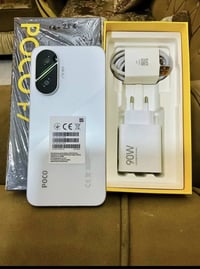 جهاز POCO F7  ذاكره 256  جهاز جديد بطاريته 100 مشحون 73 مره بعده ابلزك...