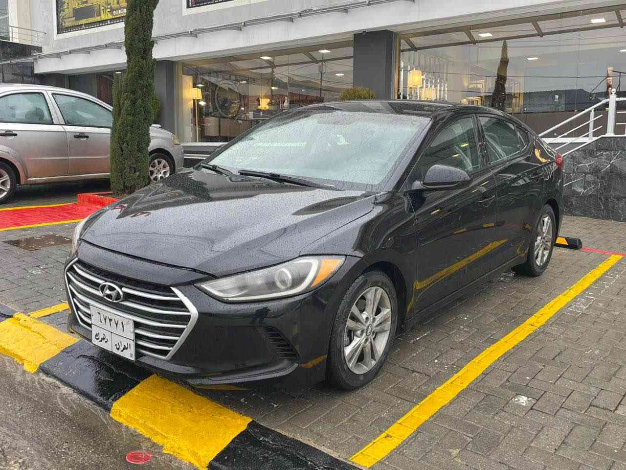 للبيع نقداً… هيونداي النترا موديل ٢٠١٨… كير اوتو… محرك دوش… بيهه البنيد وشويه من الجاملغ صبغ بدون شواصي شرط… السيارة بلادية ومابيهه ولا نقص…. المكان دهوك… السعر ١١٨ ومجال… للاستفسار 
***********
*********** دهوك, العراق
