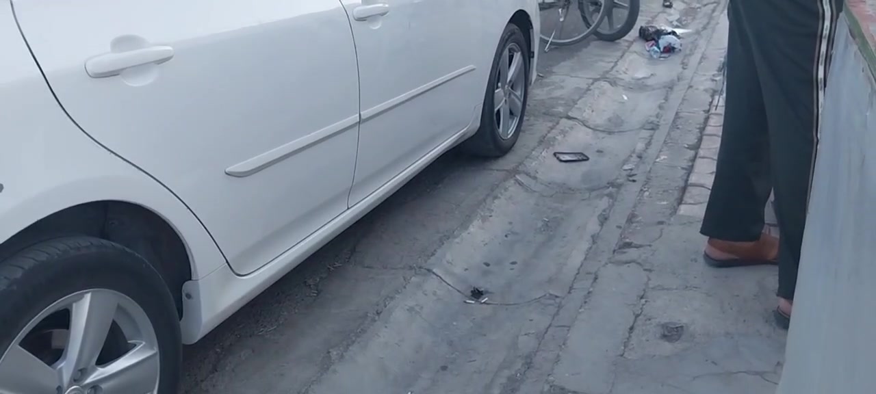 السلام عليكم ويلكب لا عواج ولا اي عيب حاب اراوسهن بويل عادي العندة يتصل على  هذا الرقم ***********
