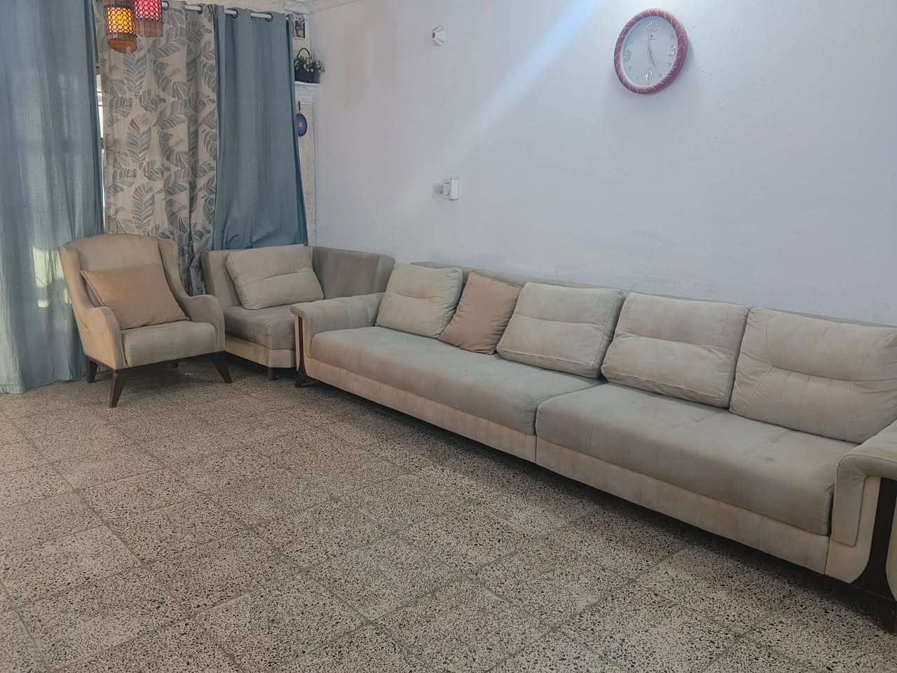 تخم نظيف سبع مقاعد مابي أي ضررتكمه ابسعر٢٤٠ بي مجال قليل ابو غريب موبايل***********
