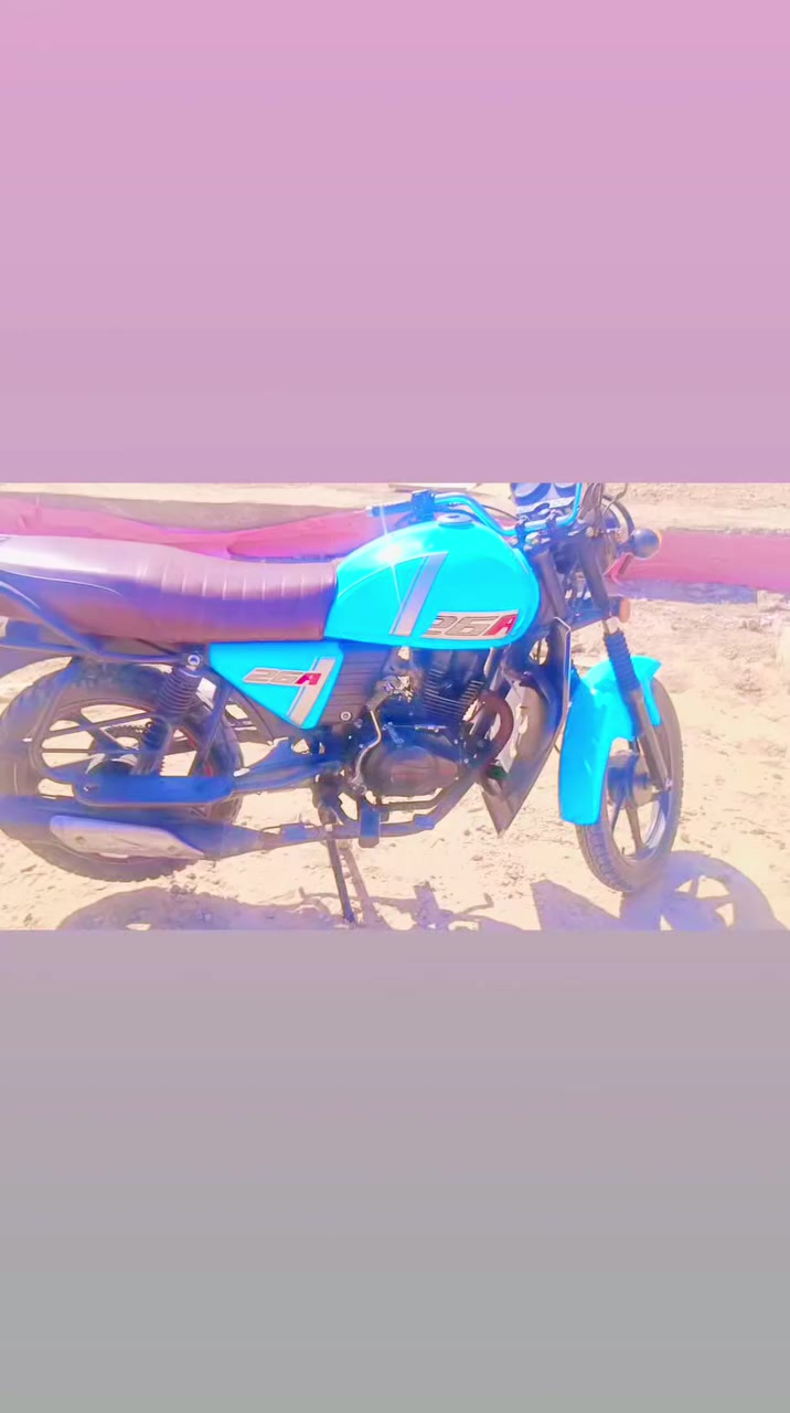 دايون نفخ موديل 23 أوراق استنساخ 
كهربائيات كامله سلف هندر دشبول اشاير هورنات كله كامل 
شوفت عينك زلغ بسيط مابيه الدراجه مال جناي وقليل تشتغل محرك حجم 200 شرط كتابه حمره 
 مكاني القاسم ناحيه الطليعه 
#السعر مليون و50 وبيه مجال 

***********
