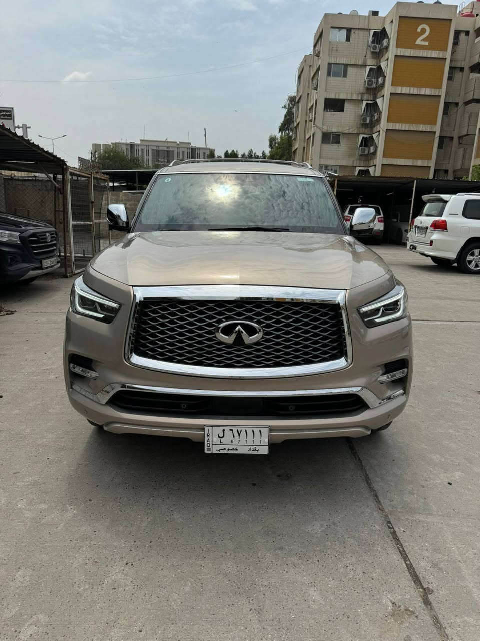 تم تنزيل سعر 
انفنتي QX80 2022 sensoryسنسوري اعلى فئة بل مواصفات مكينة ٨ سلندر ٥٦٠٠ ماشيه ١٧ الف حقيقي لون مميز  جديده كلش سيارة بدون اي نقص قطعه وحده فقط صبغ كلش جديدةً سيارة لوك وقليل اكو بنظافتها

مواصفات 
٣ شاشات اصلية
‏ كامرات 360 عدد ٥ 
‏‎رادارات وبصمات وحساسات امامي وخلفي
‏‎قفل سرعة وانظمة تعليق 
‏‎دفلوك و وضعيات قيادة متعددة 
‏‎فور ويل
‏‎مقاعد جلد طبيعي مع تطعيمات الابواب والدشبول لون مشمشي وصاج
‏‎جميع المقاعد كهرباء امامي وخلفي
‏‎مقاعد تدفئة و تبريد
‏‎مقاعد خزن ميموري 
تشغيل عن بعد 
صندوق شفط وكهرباء
‏‎مقود كهرباء وخزن 
‏‎خرائط
‏‎سماعات وريموت
‏‎ثلاجة
‏‎تبريد مركزي حدد لكل راكب
‏‎لايت زنون دوار مع الستيرن
‏‎مري قلابة
‏‎تشغيل عن بعد مع الكتلوكات
وبعد هواي مواصفات 

رقم صاحب سيارة ***********
