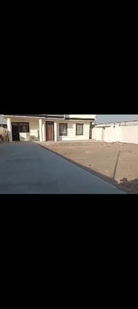 بيت للبيع المساحه الكليه للقطعه 625 مساحه البناء 225 كامل خدمات العنوا...