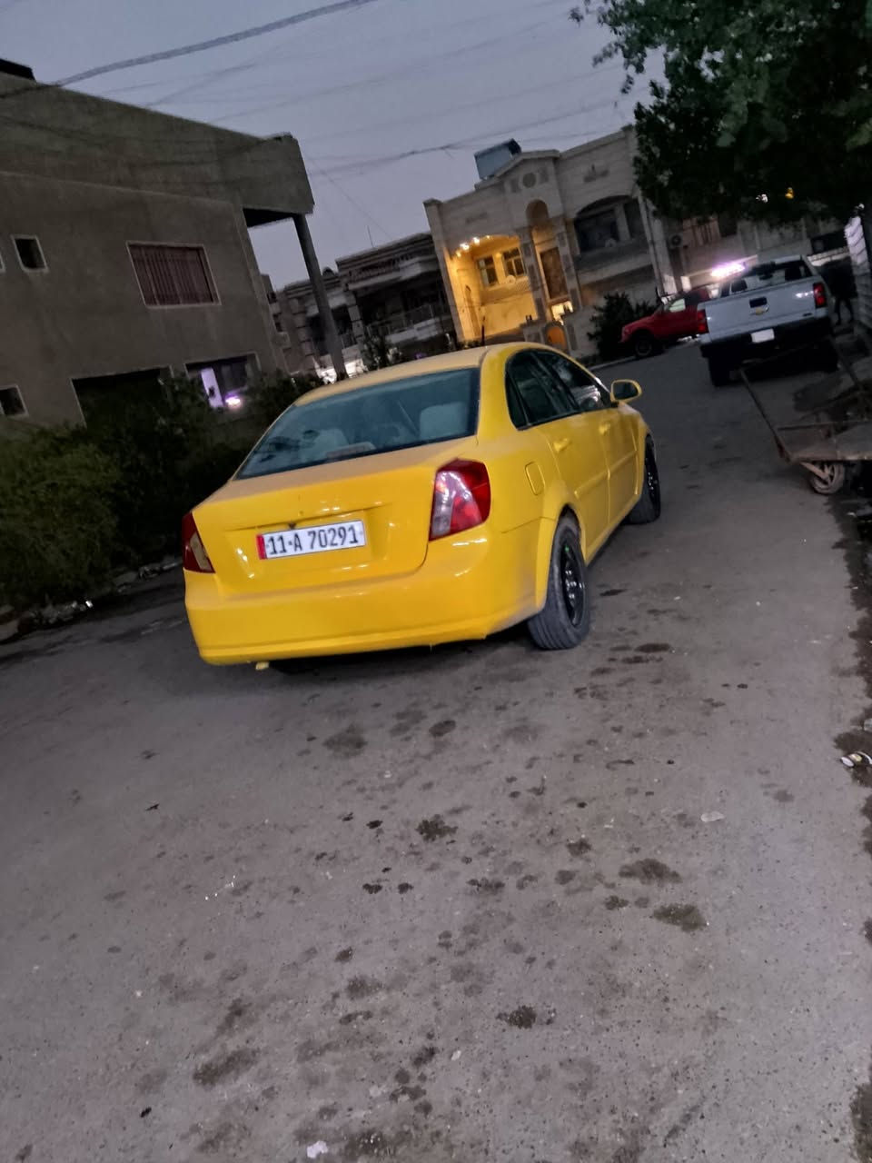 سلام عليكم فورنزه سوسوكي موديل 2008 سياره كير مكينه مكفول سياره ماشيه 225 الف محرك 2000 سعر سياره 60 ورقه و بسه مجال مصبوغه جديد ما صرله سبوع رقم الهاتف ***********
