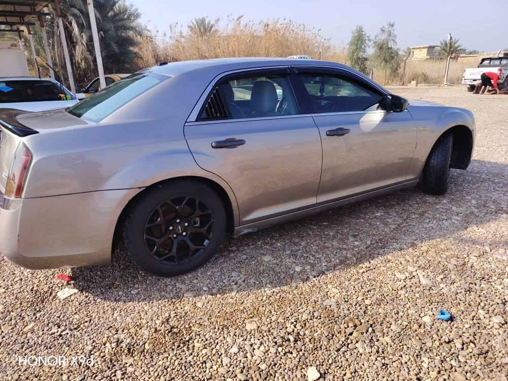 سلام عليكم اوباما 14بغداد بسمي فول تخم تاير تخم ويل حداديه اماميه جديده عربانه خلفيه كامله وي الاكسن كير حاويه بيع او مراوس جاهزه من كلشي *********** ديوانية, القادسية
