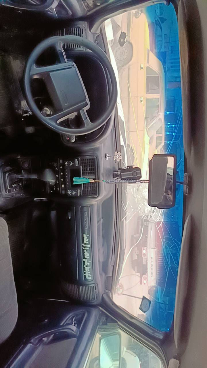 السلام عليكم فولكه 2003حداديه جديده تخم تاير جديد سنويه جديده رقم بغداد حداديه سيدان من طول لطول محوره 14تبريد راس ثور ثلج مكينه وكير جديده ونجي سعر 53وبيه مجال مكان ذي قار شطره *********** راعيه ابو سنويه بل شطره ويريد تحويل 
مكلف بل نشر
