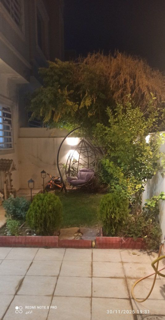 🏡 دار للبيع داخل مجمع عين العراق
 البيت على 'حديقة السعادة' اتجاه الدار شروق  مقدمة ((  ٧٨ مليون قفل ))
🔹 المساحة: 200 متر مربع
🔹 طابقين واجهة 10×20
ملاحظه : الباقي تقريباً ١١٠ مليون تسدد عن طريق المصرف 
القسط الشهري 548.000 الف دينار 
📌 المواصفات:
 & 5 غرف نوم
 $ هول
 $ مطبخ 
 $ صحيات عدد 3 
$ استقبال
$ كراج
$ حديقة
للاستفسار والاتصال:
***********
‏‪***********‬‏ متوفر واتساب
خريطة الدار 👇
