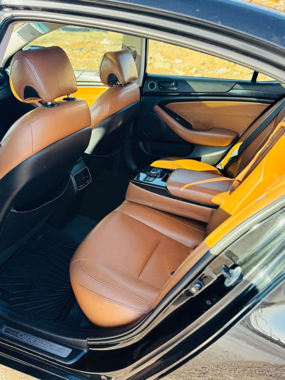 کيا کادينزا 2014 Cadenzaمەلەکي قەپات مواسەفاتVIP روبحێک بۆنیت و جاملخێک بۆیاخە
(فول ١/١ )پانوراما،گێچ الیکترۆنی,ناوقەیسی،کشن جلد ،کشن گەرم و سار،کشن خەزن،پەردە،کامیرا،حەساس،ئاوێنە کارەبا+دابەزين لەکاتي بەگ،شەش cd،بەسمە،بەسمەي دەرگا،تەبريد مەرکەزي،سیستەمي صوتinfinty ١٢سەماعه،کشن کارەبا،ويل١٩.
گێرومەکينەي بەشەرت
و دەنگ وبوخاري نييە
بێ مەسرەف
٤تايەي نوێ
تەحويل بەناوکردن بەشەرت

هەولێر /ژمارەی خاوەنی
***********
***********

‎كيا كادنزا ٢٠١٤ فول ١/١ VIP ملكي ربع بونت جاملغسبغ كفالة عامة
‎المواصفات/
‎فول ملكي
‎بانوراما
‎كامرة
‎كشن جلد
‎پردات
‎مرايات كهربائية
‎كامل زينون
‎حساس
‎استيرن خزن
‎داخل ملكي
٦CD+سماعة ١٢ infinty نظام سماعة
‎كشن هيتر
‎بصمة+بصمة ابواب
‎تبريد مركزي
‎سيارة بشرط محرك وكير بشرط وكالة و تحويل بشرط
‎بدون مصرف
‎٤ تايرات جديد
‎سيارة جاهزة مجهزة مال بيت سيارة حلوه
‎رقم صاحب سيارة /اربيل
***********
***********
سعر ((132)) أربيل, العراق
