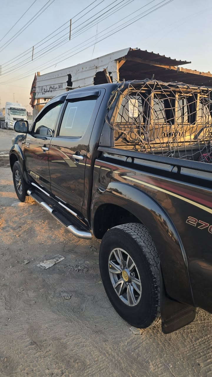 السلام عليكم
هايلوكس 14 فور ويل كفاله عامه رقم سليمانيه سنويه جديده تحويل بكلر عنواني بغداد حسينيه المعامل رقم ***********
