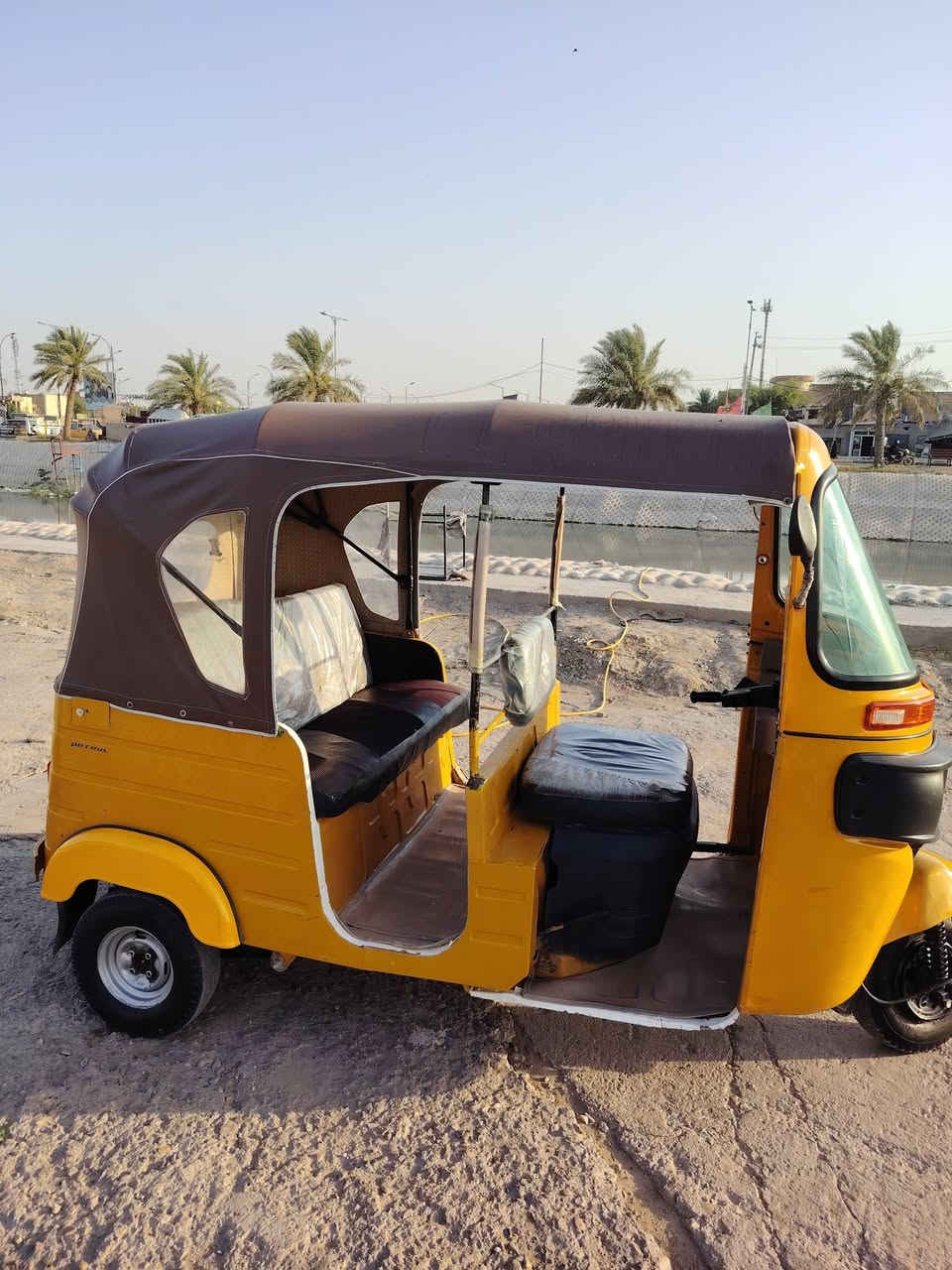تكتك لبيع مديل 20 تكتك جديده تكتك مال جناي رقم واسط  سعره 6 و700 وبيه مجال لشراي  خابرني وبيك خير ودلل مكاني كوت زويرجات وتدلل ***********
