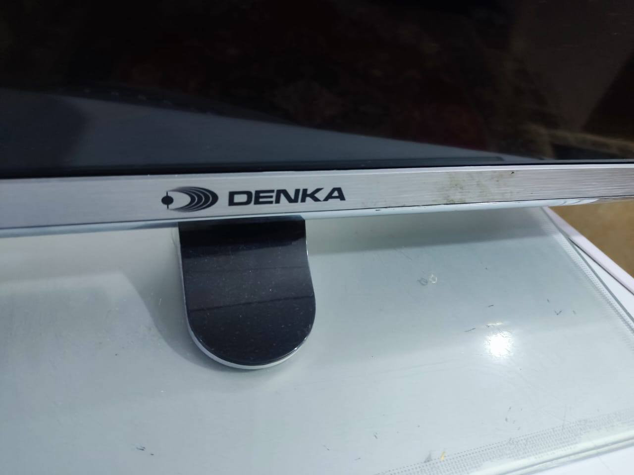 شاشه البيع
حجم شاشه 43 
السعر شاشه 100 الف


**إذا كنت صاحب هذا الإعلان وتريد حذفه لأي سبب، رجاءا أرسل رسالة إلى الدعم الفني**