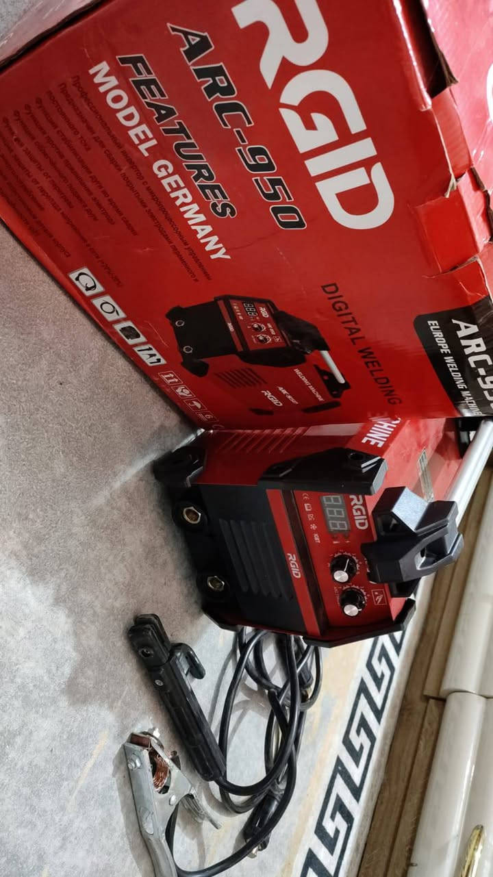 اله لحيم وكوسره  سعر 70 ثنينهم


**إذا كنت صاحب هذا الإعلان وتريد حذفه لأي سبب، رجاءا أرسل رسالة إلى الدعم الفني**