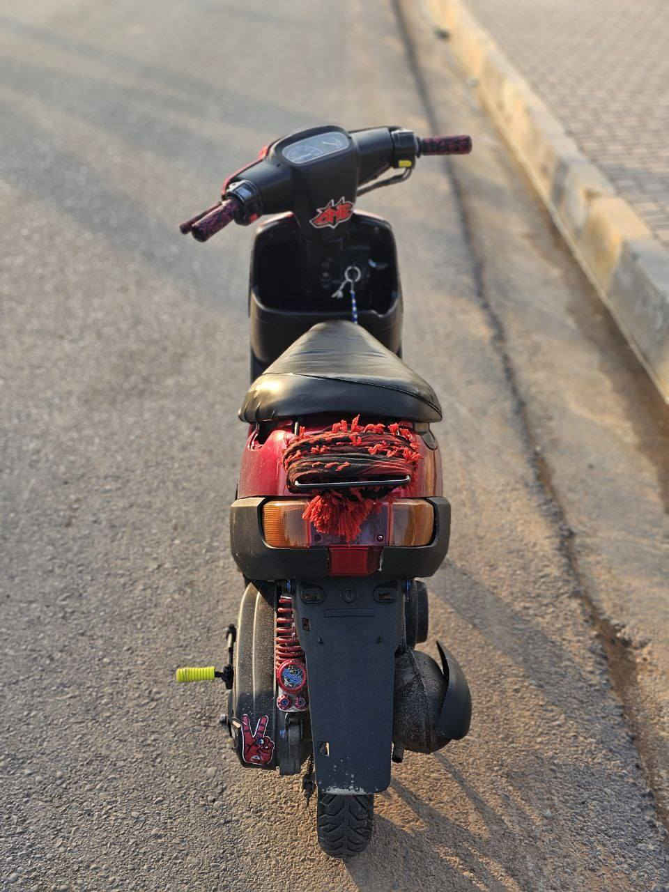 للبيع ماطور بوتين نضيف دبل سكريته لامعمر ولا مفتوح صوته ناعم شي مرتب وايرمنيه شغال يعوزلو باتري قوي للسلف بس. لا عطلات ولاشي تاخذو فلوسك ماتروح بلاش.
سعرو 375 بي مجال للطيبين 
***********
