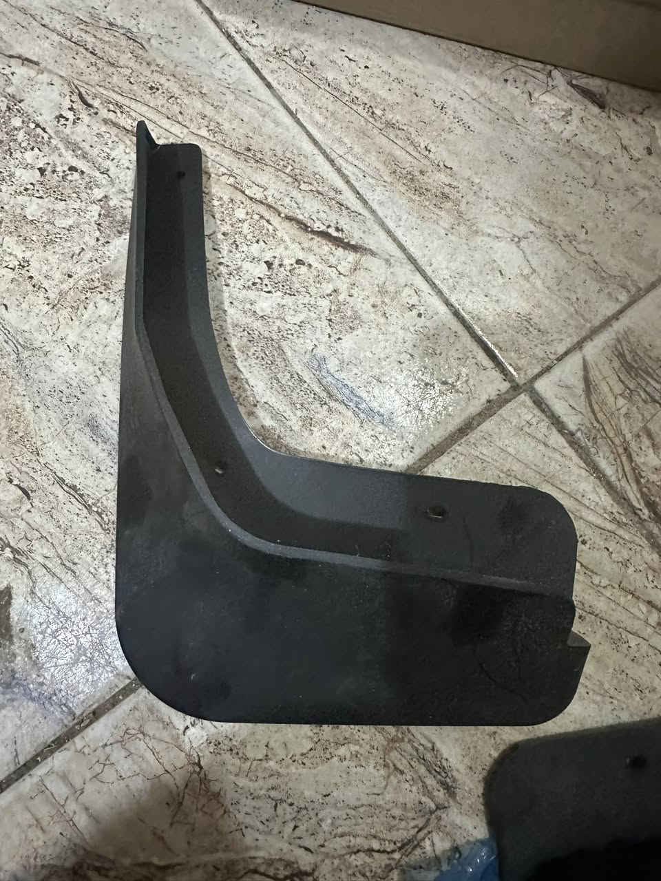 دكت تبريد.و واقيات وقطعه دشبول مال كامري للبيع***********
