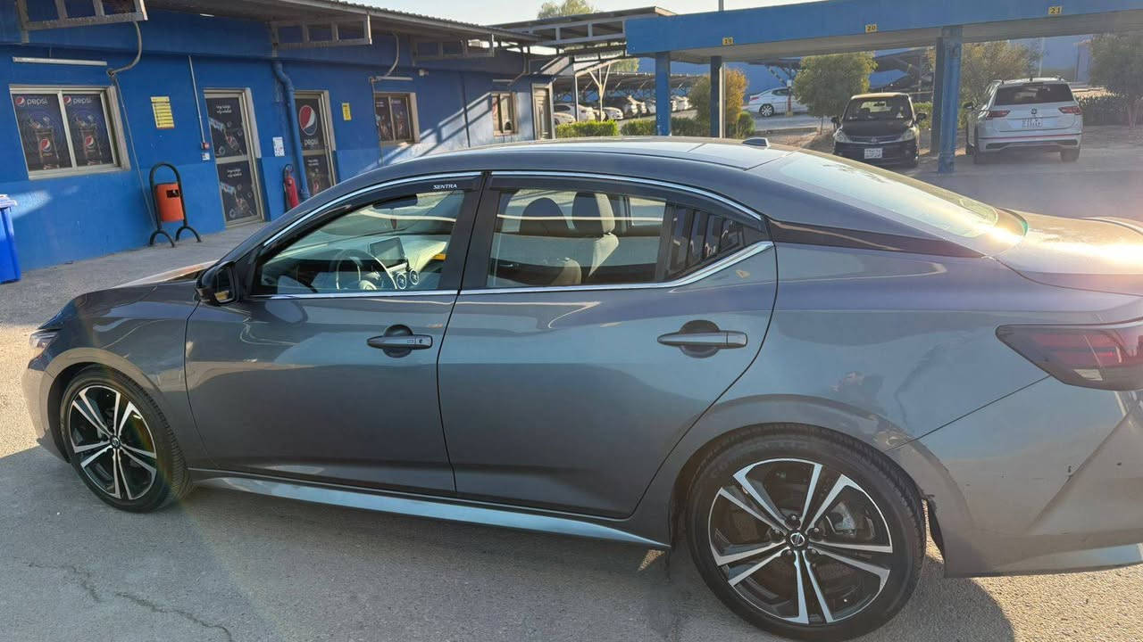 1. نيسان سينترا 
2. مۆدیل ٢٠٢٠ SR
3. ٢ پارجه ى هه يه بێ ژۆرێ 
4. ئە رباکی شانی تە قیوە 
5. پێش و پشت کە پس گێروو مکینە بە شە رت 
6. رە قە موو سە نە وی نوێ 
7. رە قە م وە تس ئە پ و ڤایبە ر 
8. ***********

١. نيسان سنترا
‏٢. SR موديل ٢٠٢٠
٣. قطعتين، مصبوغه بون الداخل
٤. ايرباك تكمه طاگ
٥. محرك وگير بضمان
٦. لوحات ترخيص جديدة
٧. أرقام واتساب وفايبر
*********** ٠٩ أربيل, العراق
