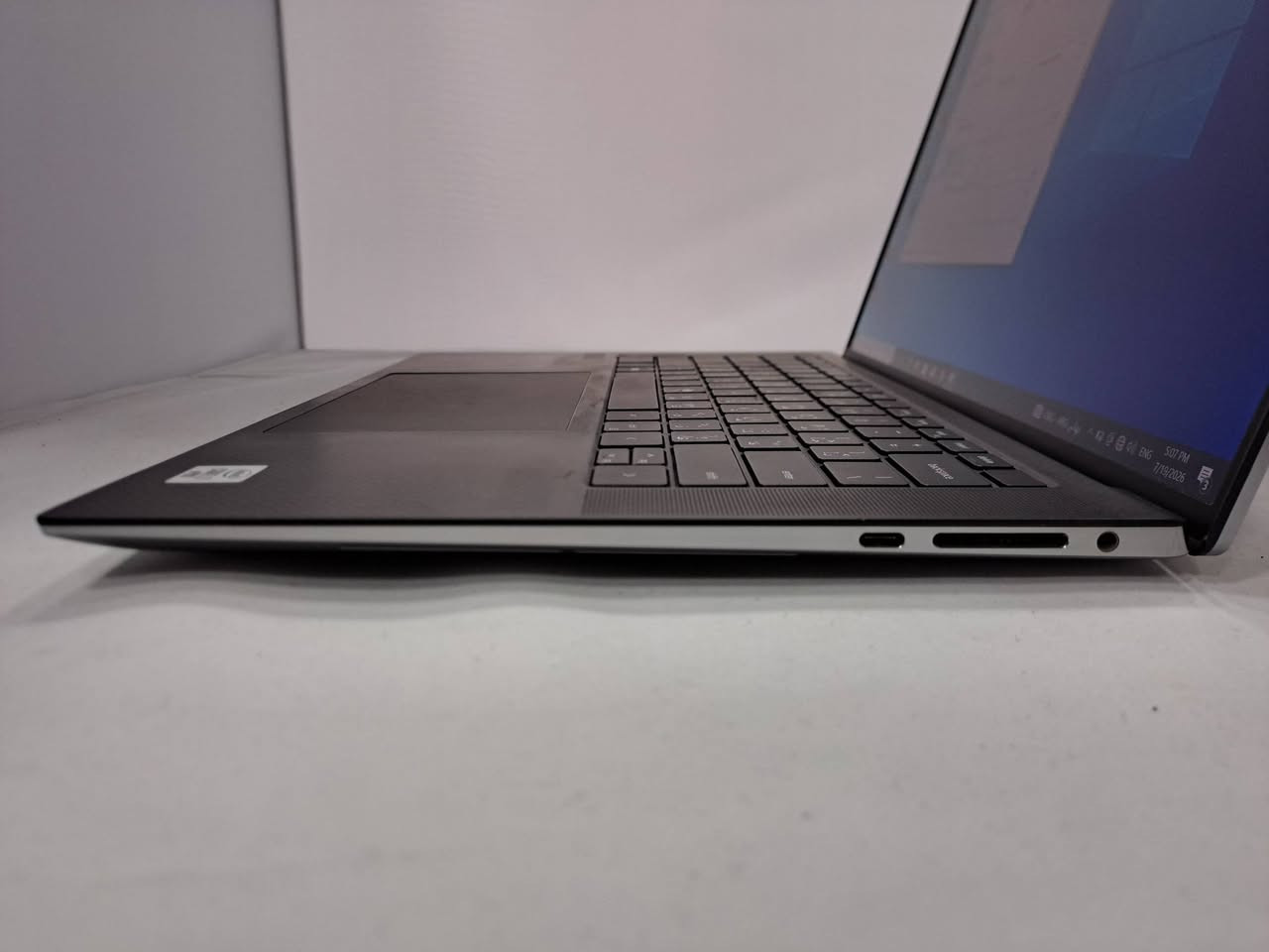 💻✨ قوة الأداء... وأناقة التصميم في جهاز واحد!

🔥 DELL PRECISION 5550 🔥

✅ المواصفات:
⚙️ Core i7-10th H
💾 RAM 16GB
⚡ SSD NVMe 512GB
🎮 NVIDIA Quadro T2000 Max-Q 4GB
🖥️ شاشة 15.6" FHD+ IPS

🌟 المزايا:
✔️ كيبورد مضيء
✔️ بصمة
✔️ Windows Hello

🎁 الملحقات مجاناً:
🔹 شاحن أصلي Type-C
🔹 ماوس
🔹 حقيبة

🚚 توصيل مجاني لجميع المحافظات

📍 مكتب الشهد – أجهزة مختارة بعناية، جودة مضمونة، وخدمة تستحق الثقة.

------------------------------------------------------------------------
💳 متوفر خدمة البيع الإلكتروني عن طريق الماستر كارد

📲WhatsApp:***********

 
📍افرع المكتب  :
الموصل- المجموعة الثقافية -قرب شركة كورك
الموصل - المجموعة الثقافية - مجمع الرضوان التجاري                         
الموصل-الزهور- قرب مطعم سيدتي الجميلة
📍📍📍📍📍
اوقات الدوام الرسمي من الساعة 9:30 صباحا الى 8 مساءاً🕞🕞
                           🟠🚕🚕🚗🟡
 
#مكتب_الشهد 
#الموصل 
 #اربيل 
#زاخو 
#السليمانية 
#بغداد 
#لابتوب_اوربي 
#Laptop 
#Hp 
#lenovo 
#dell
