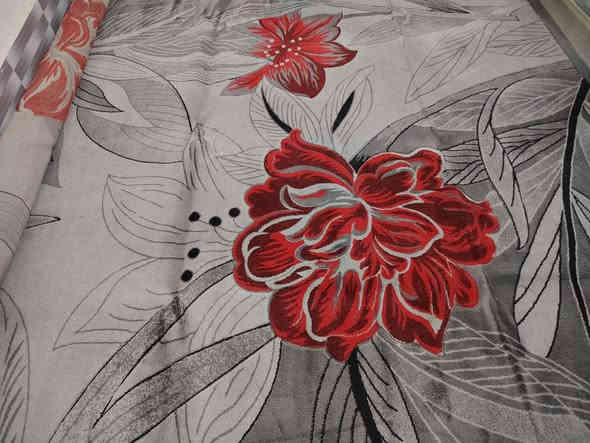 سلام عليكم زوليه تركي نضيفه واستعمال قليل قياسه 4*3 للتواصل عبر الواتس *********** السعر على الخاص
