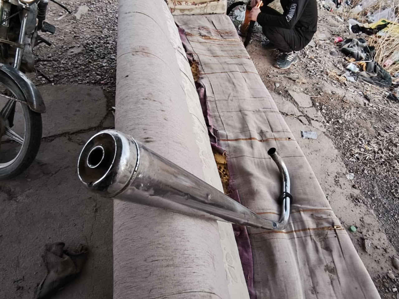 السلام عليكم الصالنصه وسط للبيع  السعر 15  ***********
