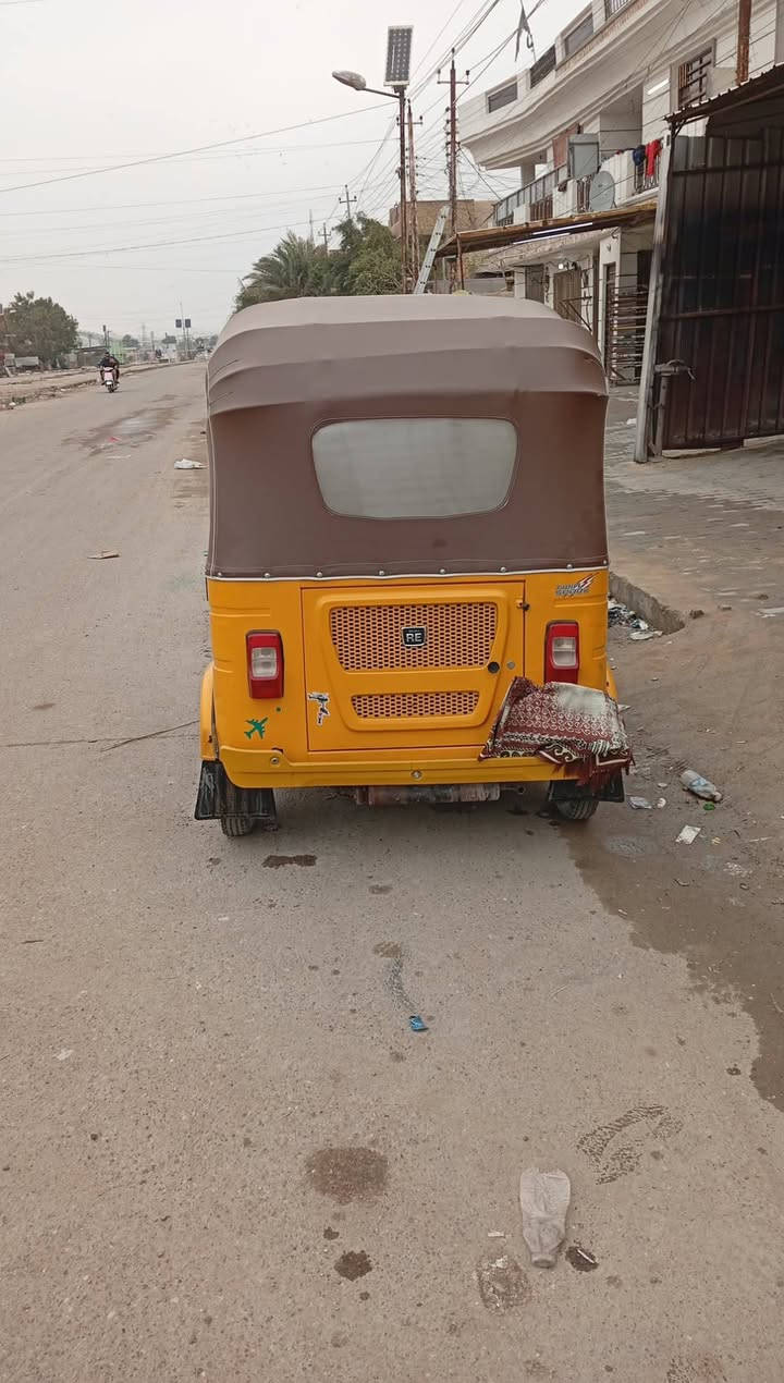 السلام عليكم تكتك 21 البيع رقم إنكليزي مميز بكاني بغداد الحسينية
رقم الهاتف ***********
