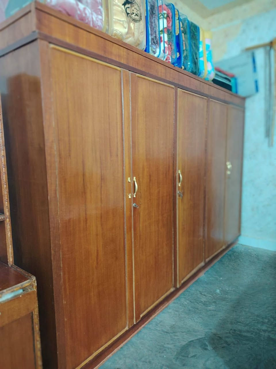 غرفه للبيع 
٠٨٧٠٧٧٧٧٥٧٤


**إذا كنت صاحب هذا الإعلان وتريد حذفه لأي سبب، رجاءا أرسل رسالة إلى الدعم الفني**