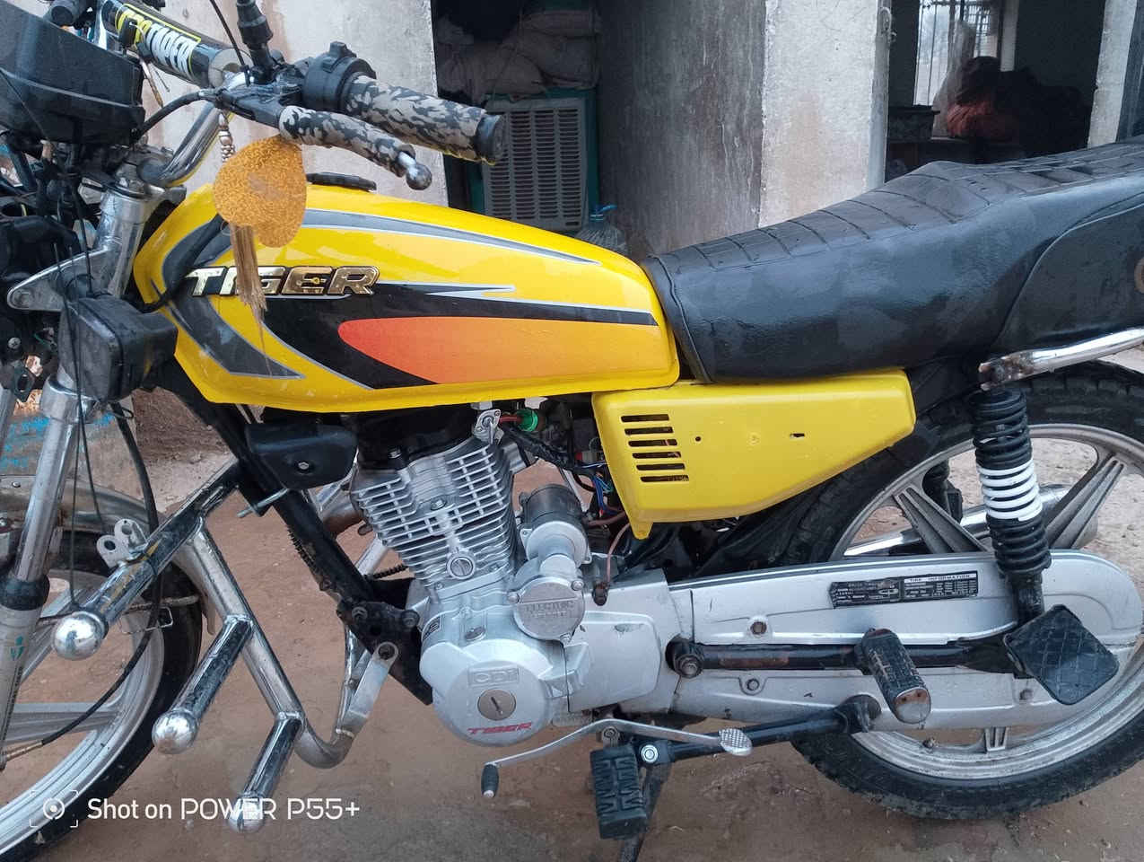 سلام عليكم ورحمة الله وبركاته  ماطور البيع تايكر مامفتوح كهربايتو شغاله مواديل 2020 نضيف وخاص مفتوح  سعر 370 وهذا رقمي ***********
