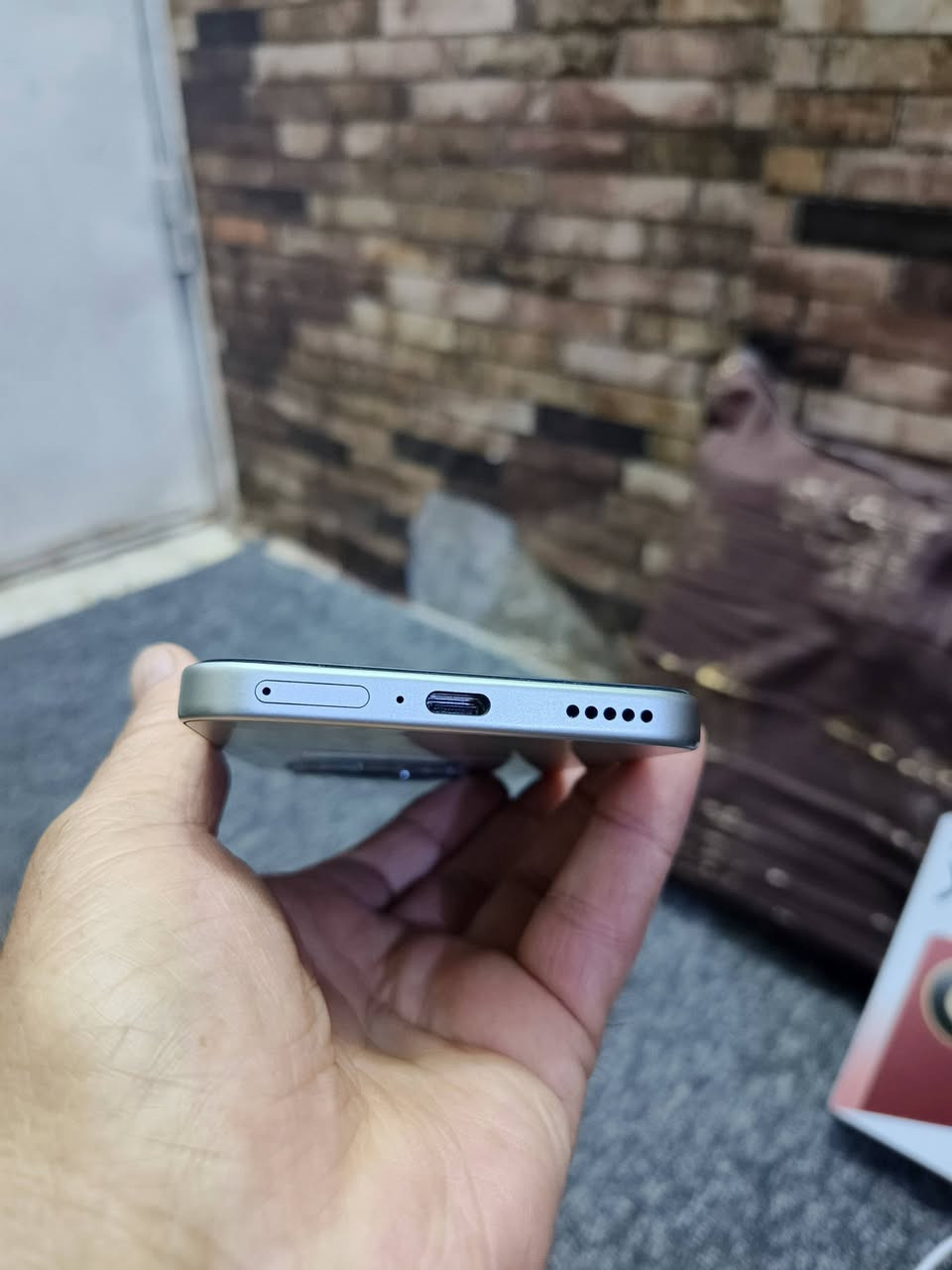 السلام عليكم البيع هونر معروف السعر 360 بغداد الشعب هاتف ***********
