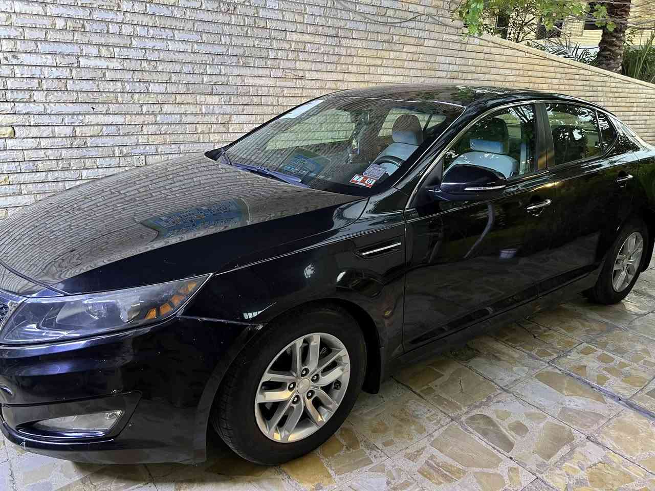 السلام عليكم كيا اوبتيما مديل 2013 

وارد امريكي مكينه 2400 gdi 

حادثها 3 قطع فقط صبغ على كد شخط بدون تبديل ولا فتح
بدون دواخل

رقم بغداد الماني

كشن سايق كهرباء 
مثبت سرعه 
اشاير بالمري ماشيه 87 الف ميل 
تخم تايرات جدد 
حداديه 90‎‎%‎ 
مكينه وكير شرط 
مكانها بغداد الطالبيه
سياره جاهزه وكامله متصرف اي شي عليها 

للاستفسار : ***********
