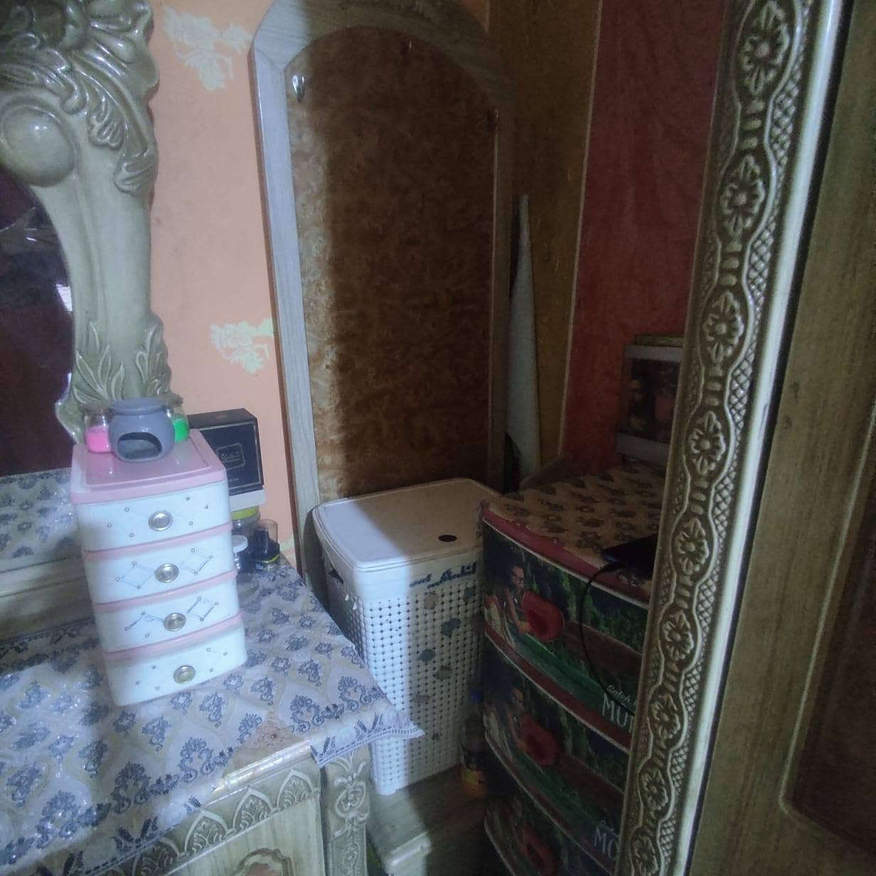 السلام عليكم
غرفة وكاونتر للبيع
العنوان الأصمعي الجديد
للإستفسار الاتصال على الرقم ***********
