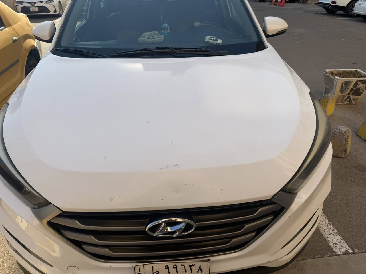 سلام عليكم

توسان ٢٠١٨ للبيع
بانوراما
رقم بغداد
كير محرك مكفولات 

مصبوغة عام

للبيع ب١٥٥ وبيها مجال

مكانها بسماية
***********
