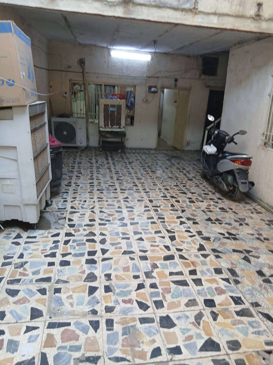 بيت للبيع
في قطاع33 الشارع العريض قرب جامع موسئ ابن جعفر(ع) المساحه 144 طابو صرف يحتوي علئ خمسه غرف السعر 190وبيه مجال بسيط ...... رقم الهاتف واتساب ***********
