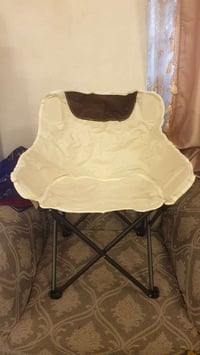 كرسي سفاري • ابيض • متين